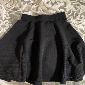 Women’s XS H&M Black Skirt